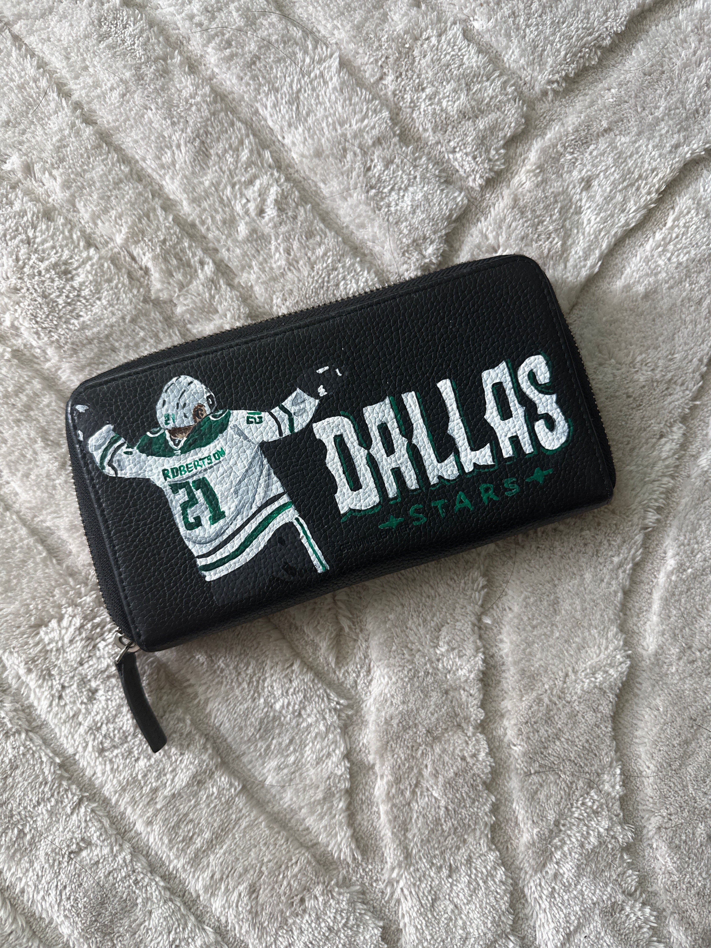 Custom Dallas Stars Robertson Wristlet